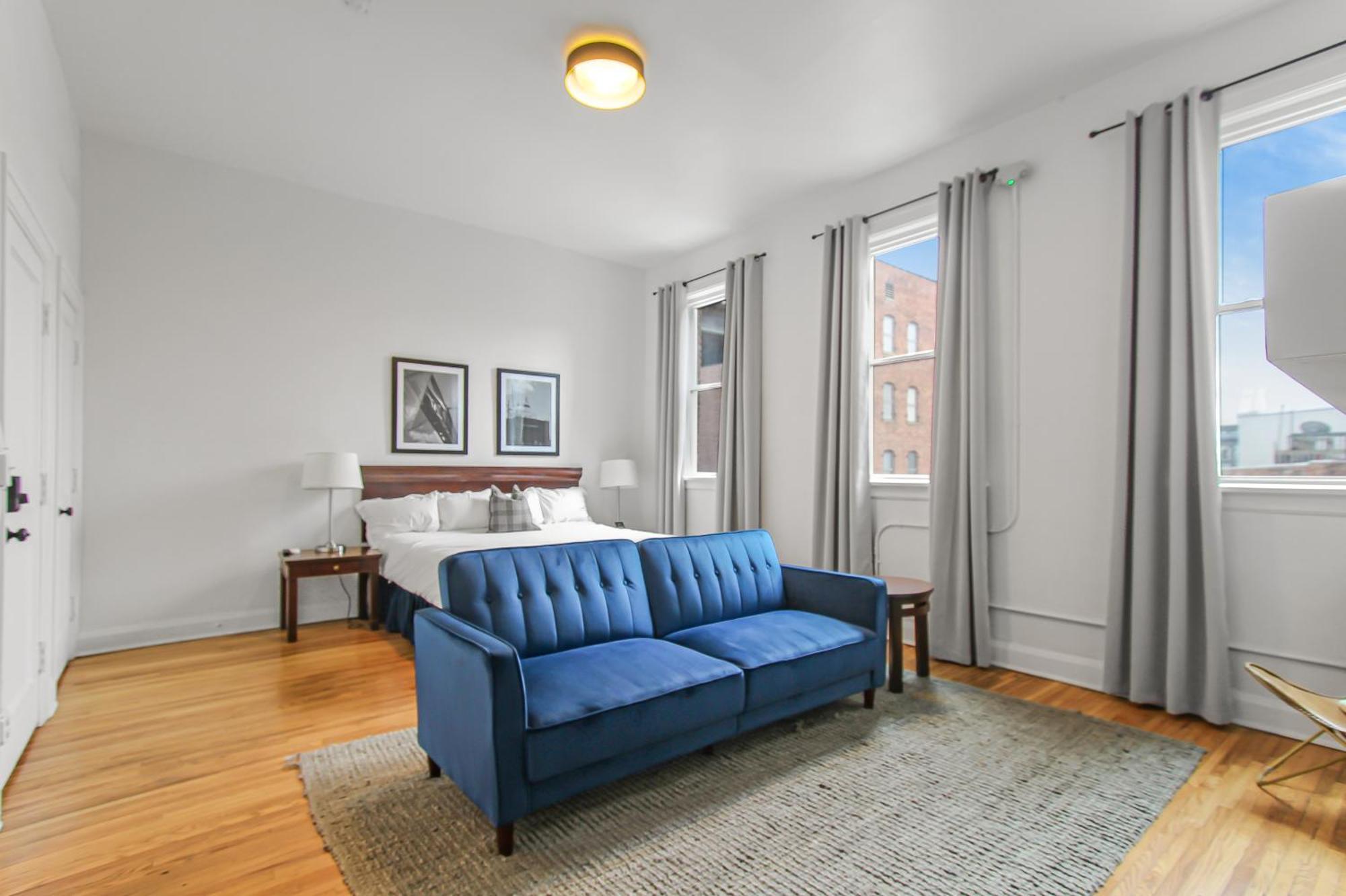 Library Square Suites Toledo  Kültér fotó